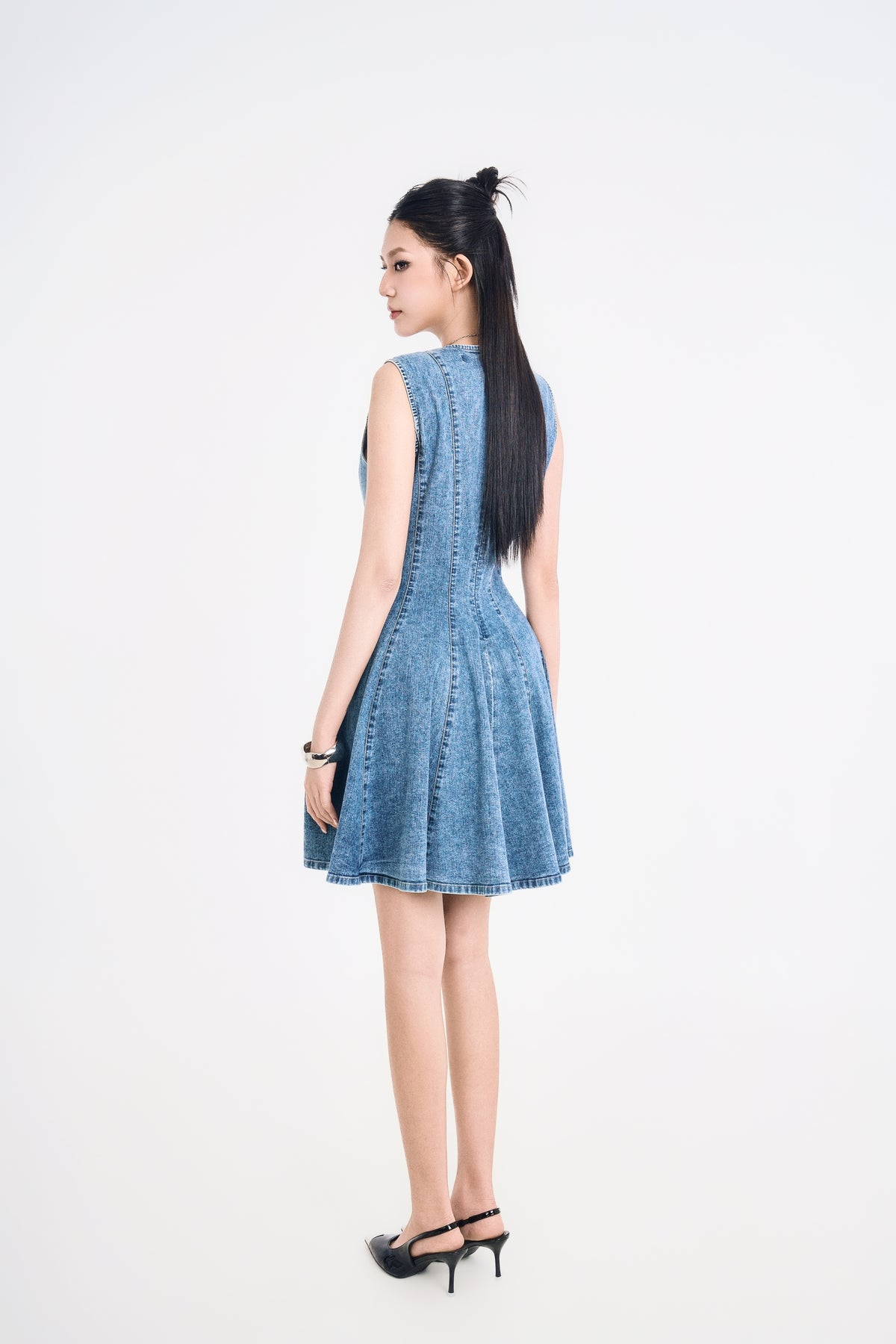 Đầm Denim Nữ Dáng Chữ A Đường May Nổi
