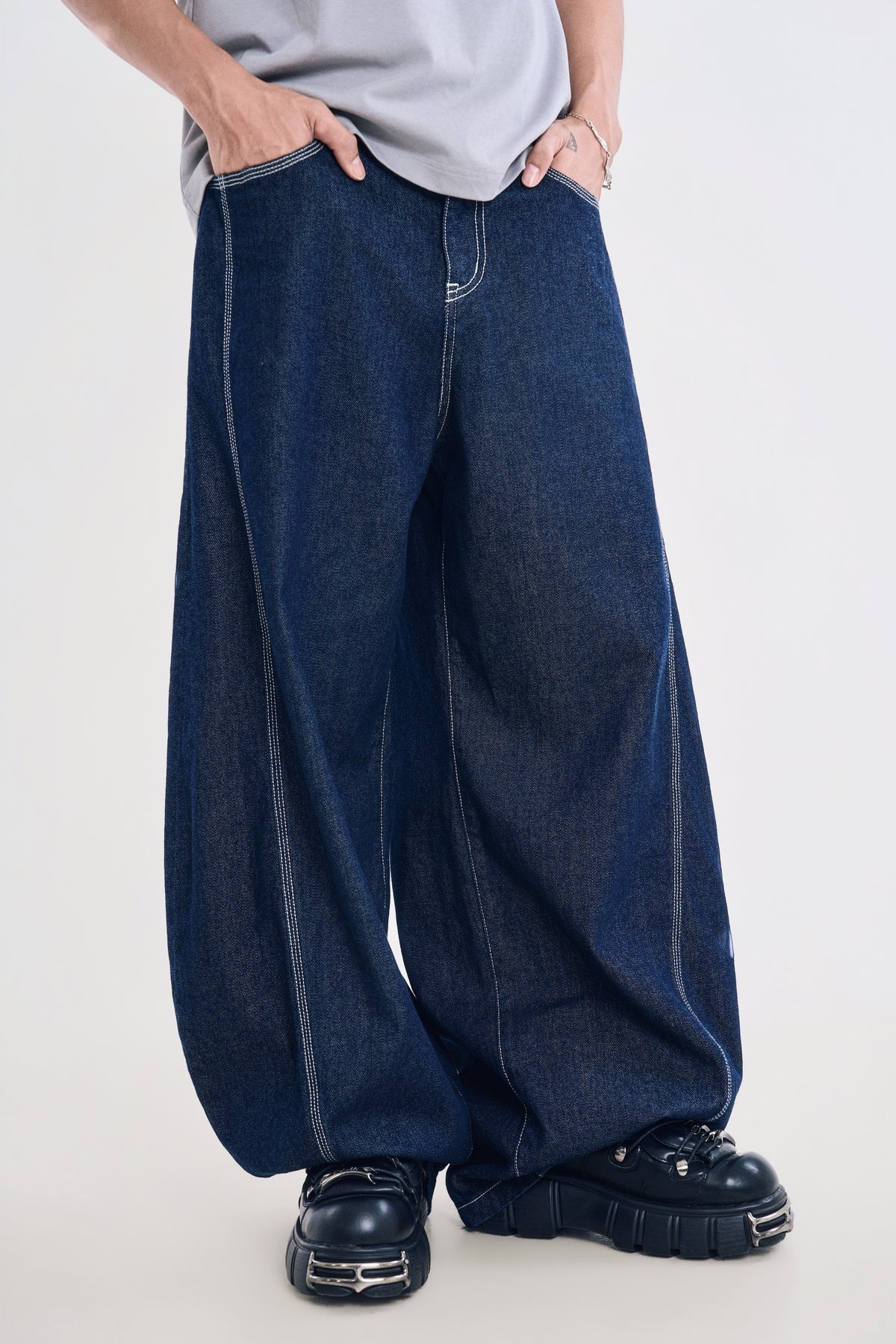 Quần Jeans Nam Ống Cong Phồng 3D