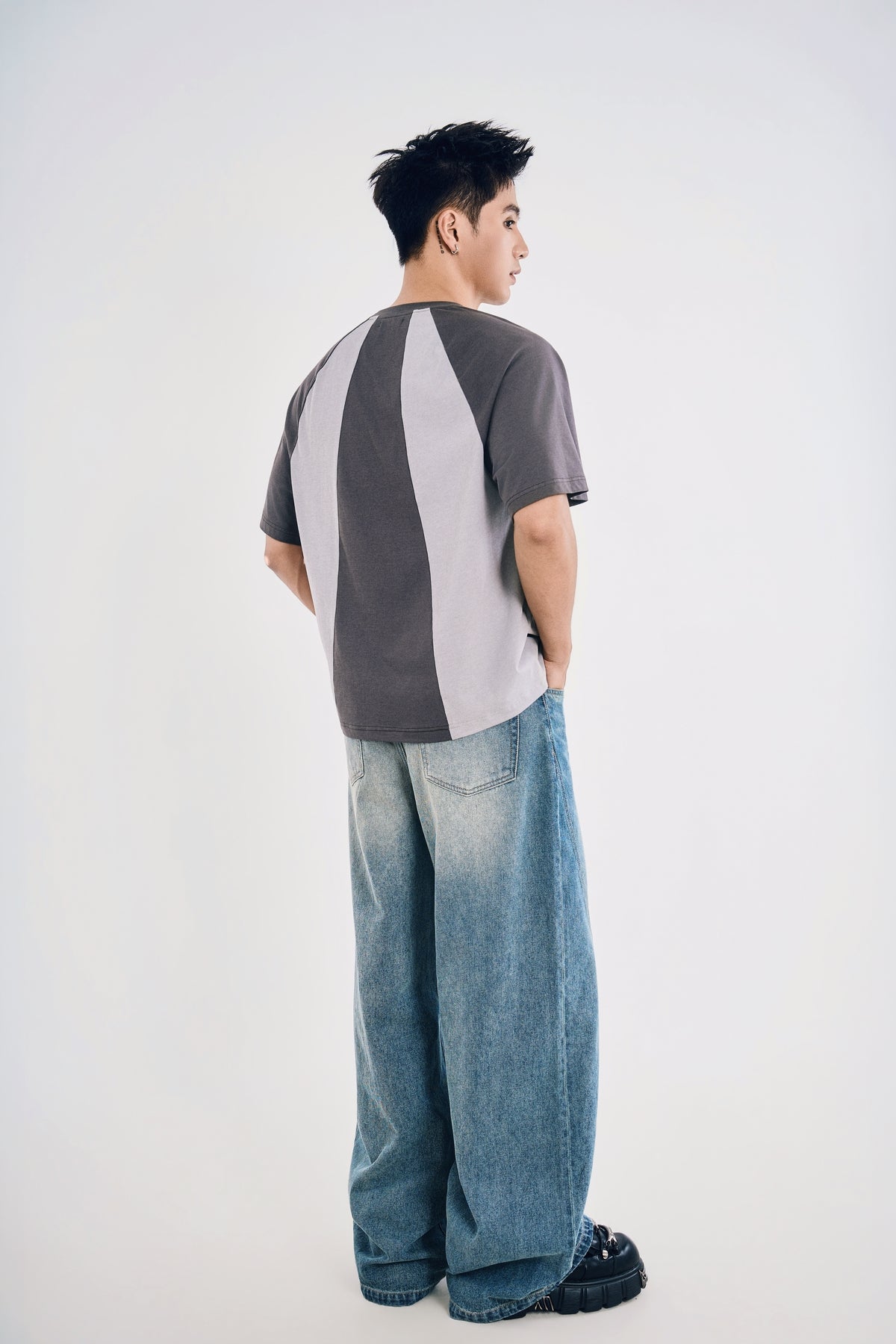 Quần Jeans Nam Ống Rộng Xanh Chàm 2