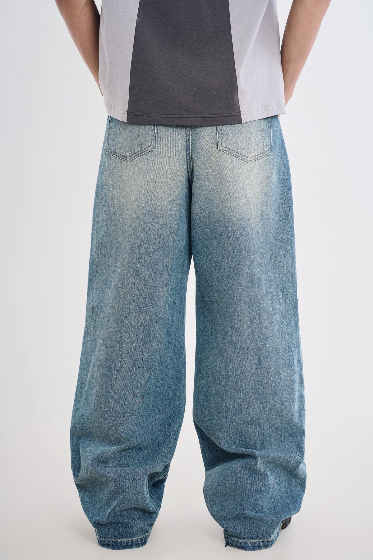 Quần Jeans Nam Ống Rộng Xanh Chàm 2
