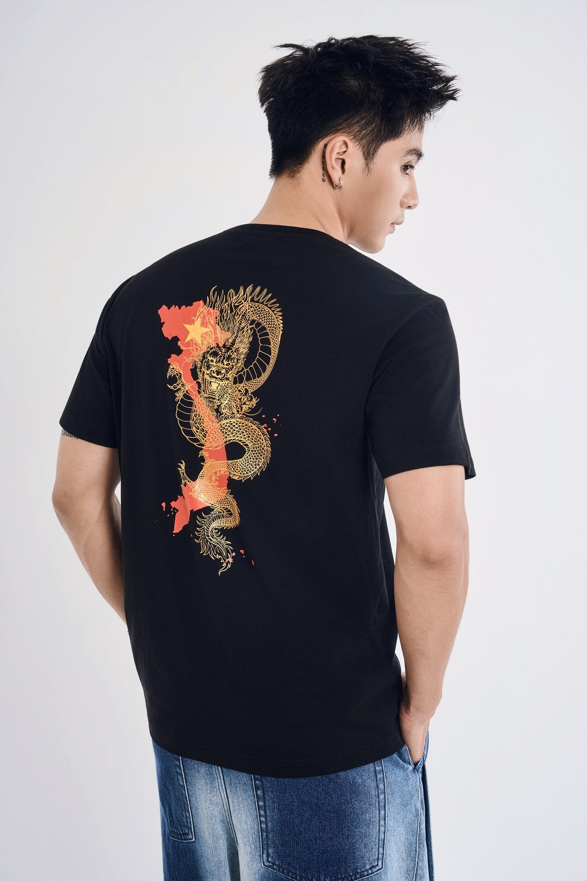 Áo Thun Unisex Họa Tiết Rồng Việt Màu Đen