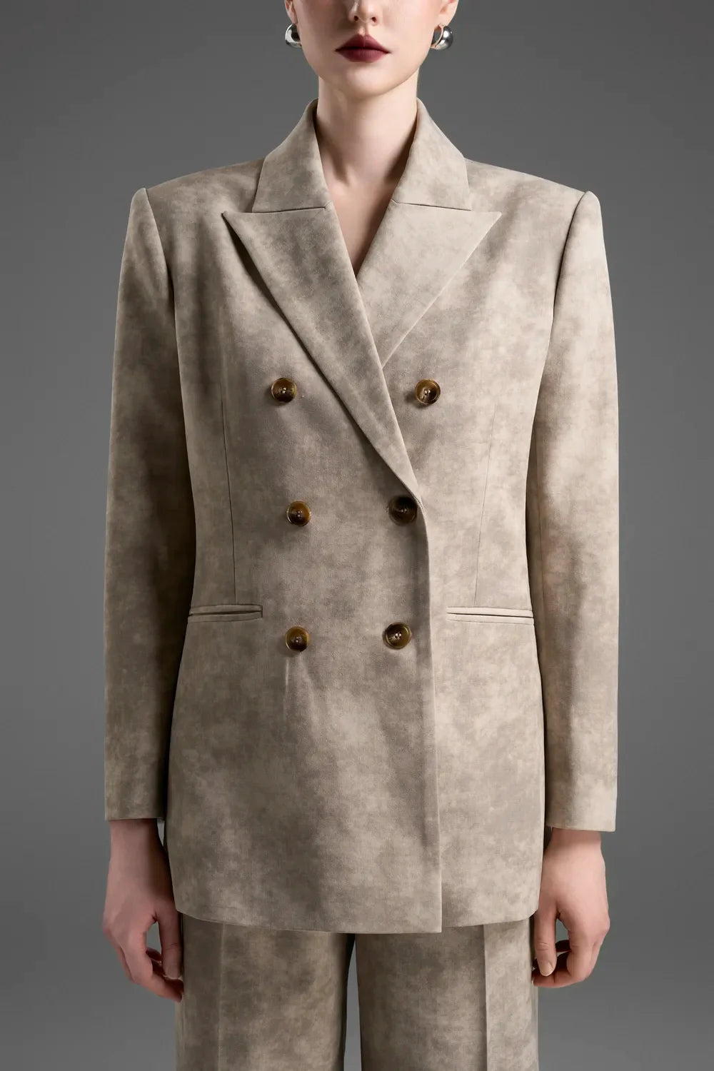 Áo Blazer Hai Hàng Cúc Cỡ Lớn