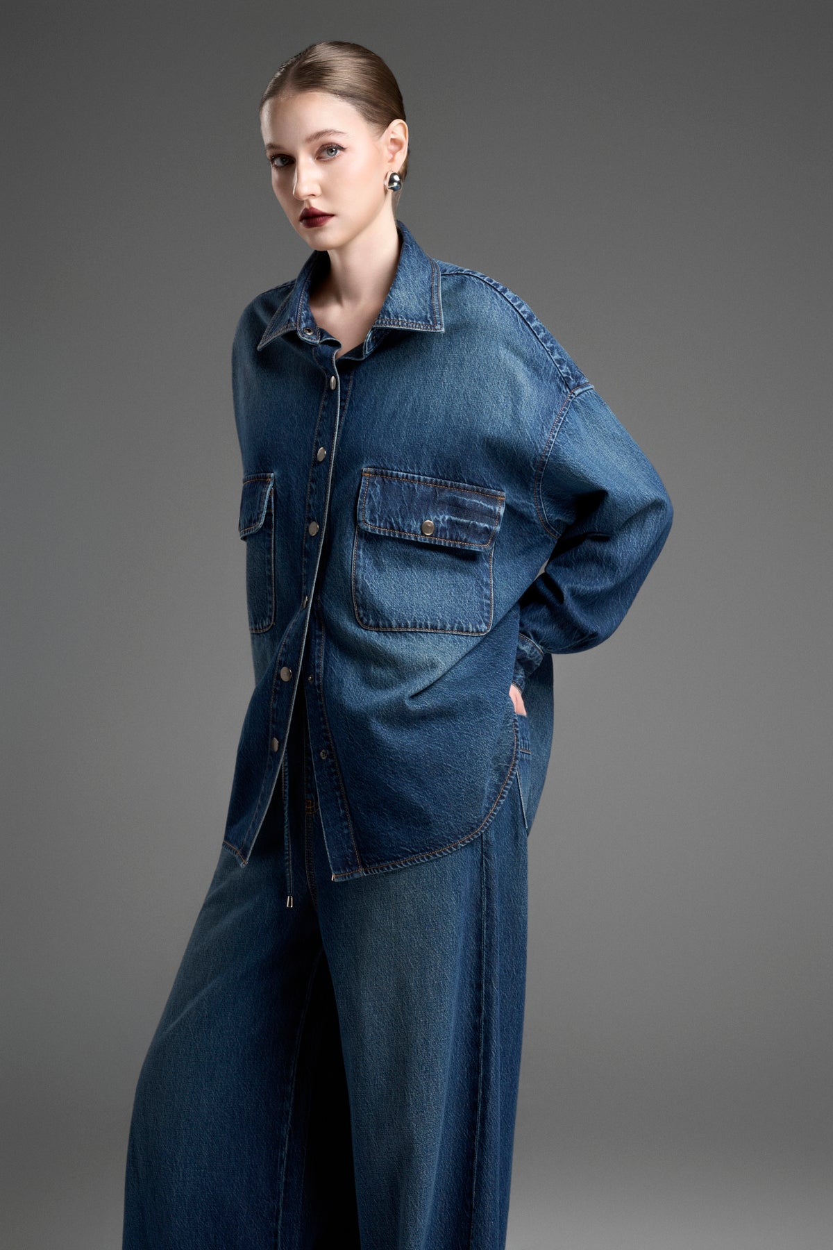 Quần Jeans Nữ Ống Rộng Xanh Rêu