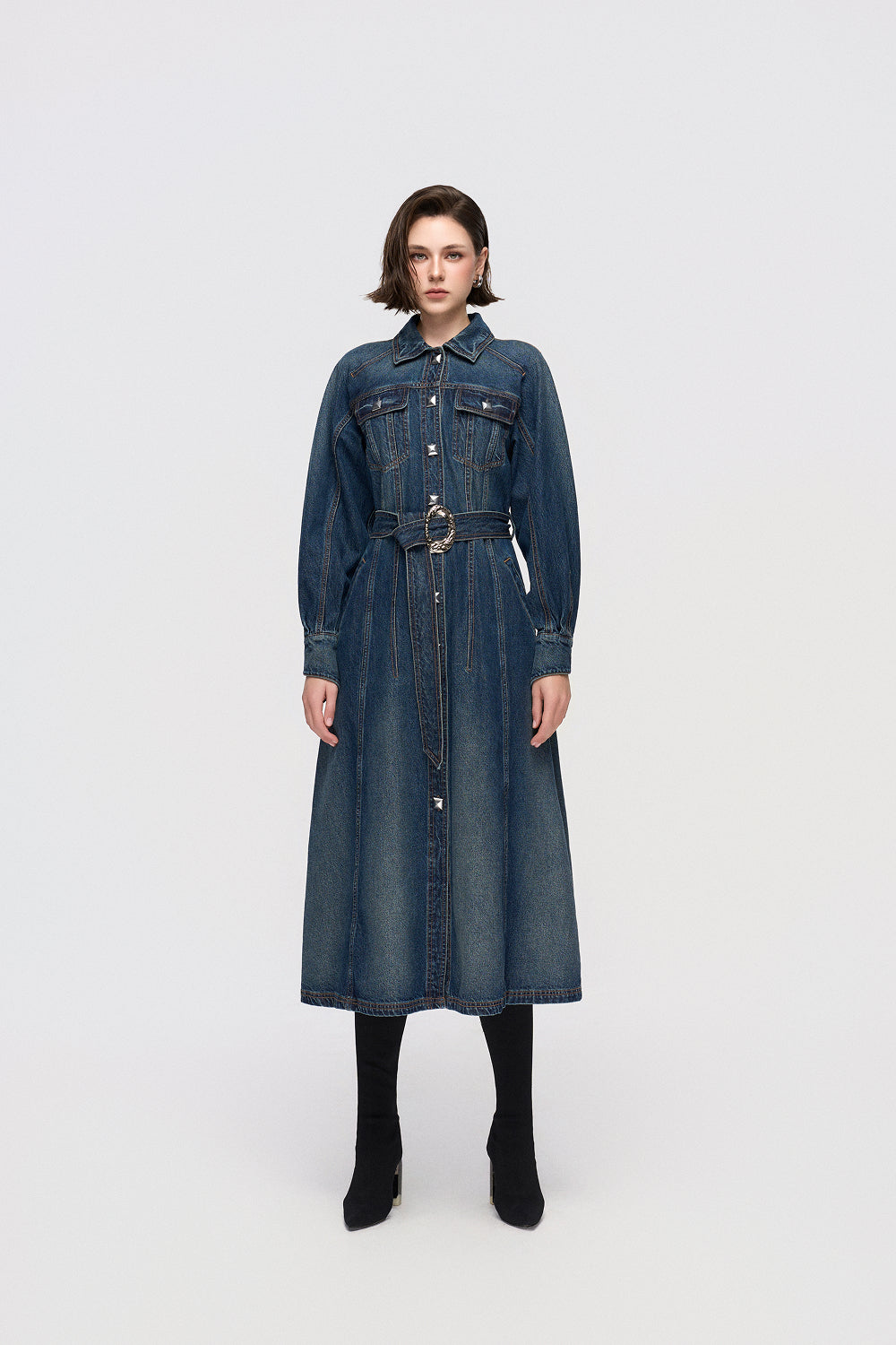 Đầm Denim Nữ Dáng Sơ Mi Tay Raglan Chân Váy Xếp Ly