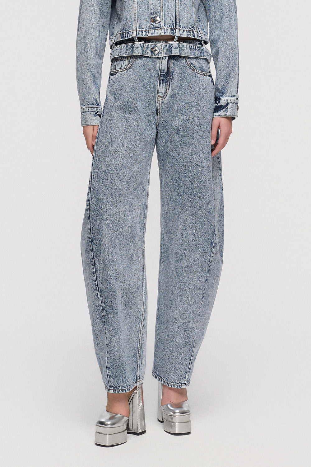 Quần Jeans Nữ Ống Rộng Hiệu Ứng Giặt Mài