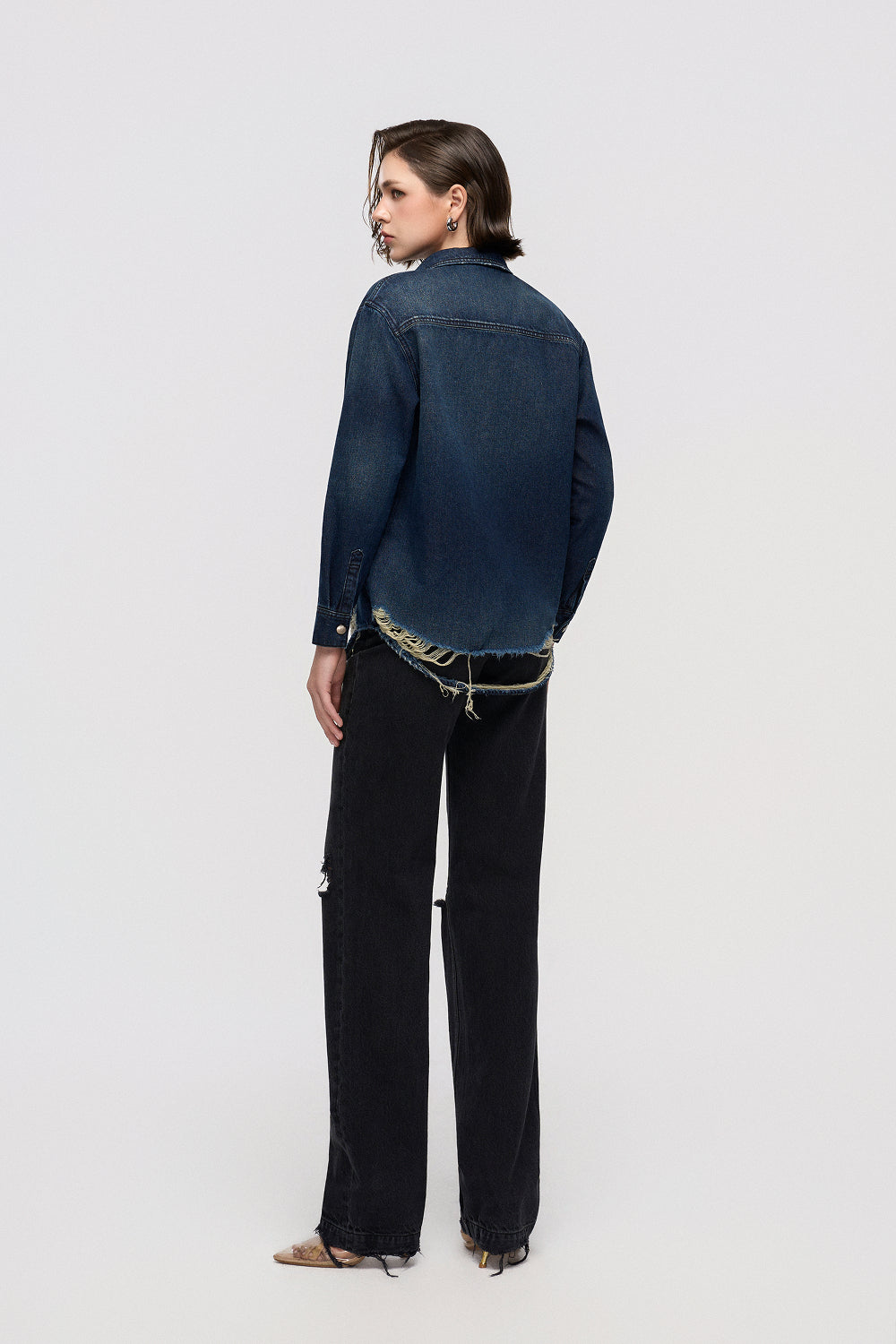 Quần Jeans Nữ Ống Đứng Cắt Gối Gấu Thô
