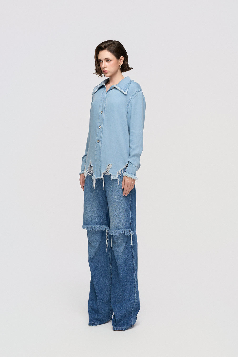 Áo Sơ Mi Denim Nữ Gấu Tua Rua Giặt Enzyme
