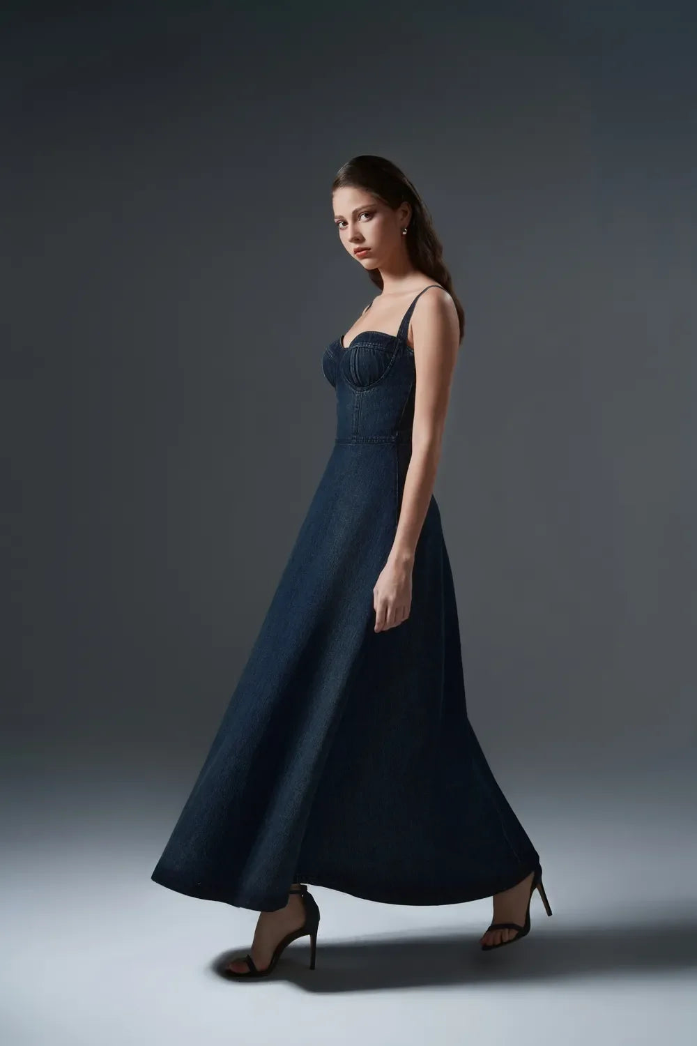 Đầm Xòe Chữ A Dây Áo Cúp Ngực